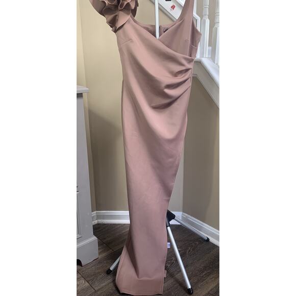 Sam And Jess Floral Applique Sleeveless Evening Gown - ACORN CHESTNUT Size 6 - Picture 8 of 15